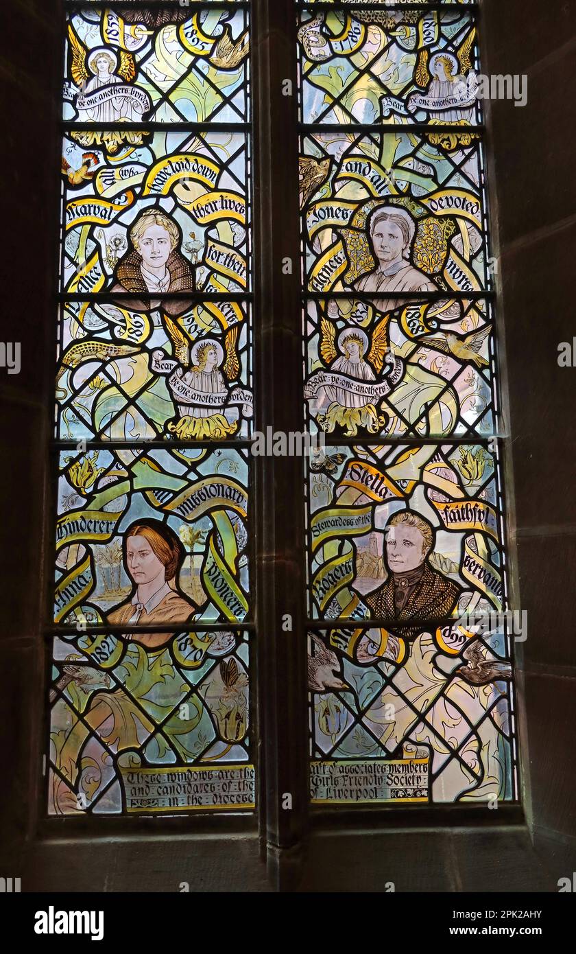 Cadeau de filles friendly Society vitrail vitrail dame chapelle, Liverpool anglican Cathedral, St James' Mount, Liverpool, Merseyside, Angleterre, Royaume-Uni, L1 Banque D'Images