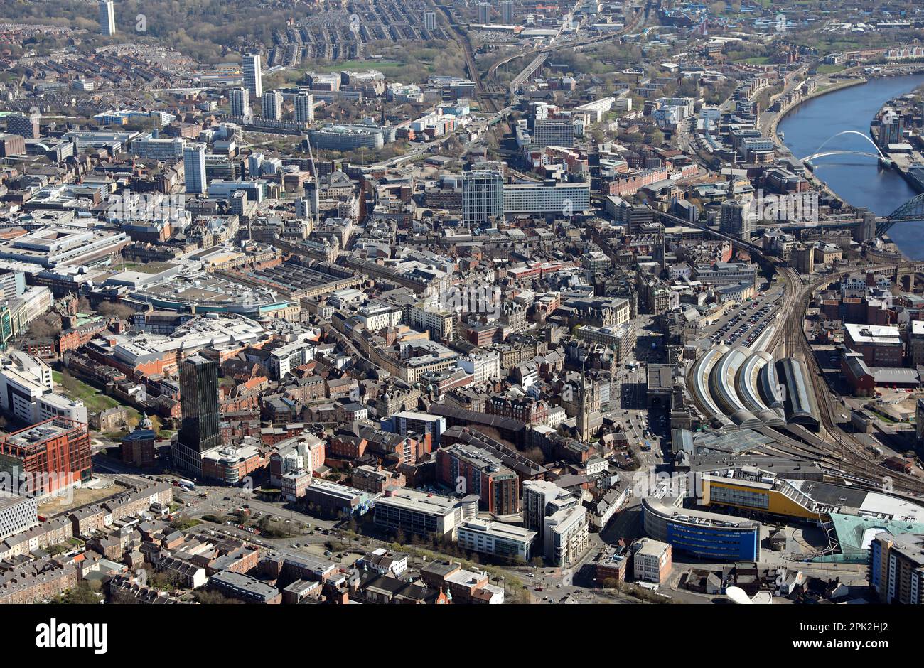 Vue aérienne du centre-ville de Newcastle upon Tyne depuis l'ouest vers l'est Banque D'Images