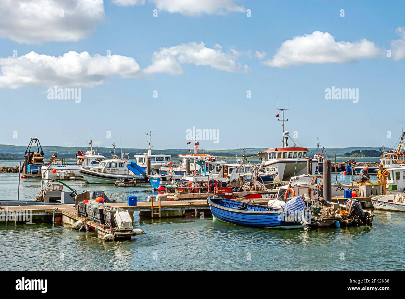 Port de plaisance et front de mer à Poole Harbour à Dorset, Angleterre, Royaume-Uni Banque D'Images