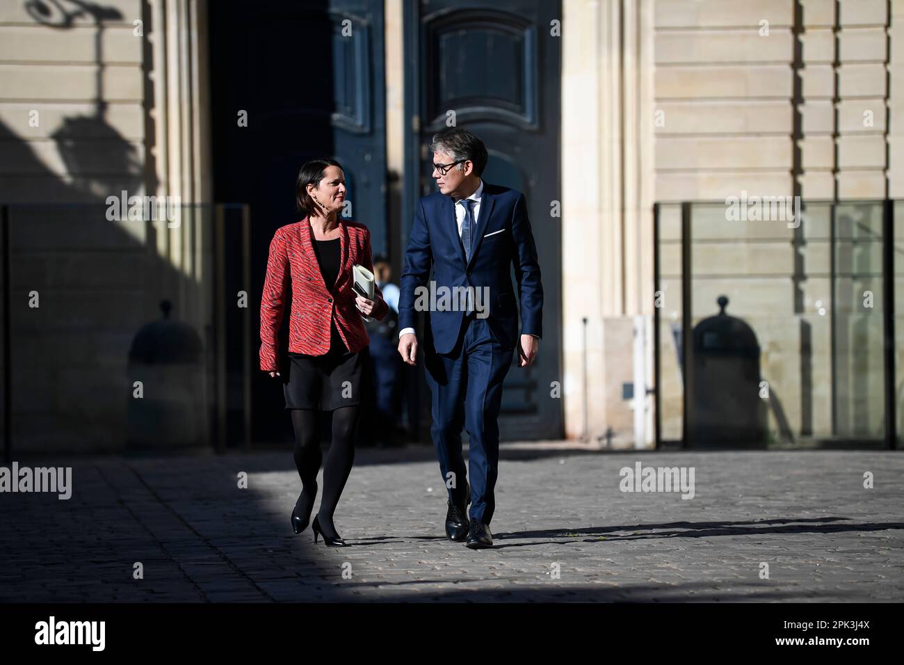 Paris, France. 04th avril 2023. Olivier FAURE, premier secrétaire du Parti socialiste (PS), et Johanna ROLLAND lors d'une rencontre avec le Premier ministre français à l'Hôtel Matignon, sur 4 avril 2023 à Paris, France. Crédit : Victor Joly/Alamy Live News Banque D'Images