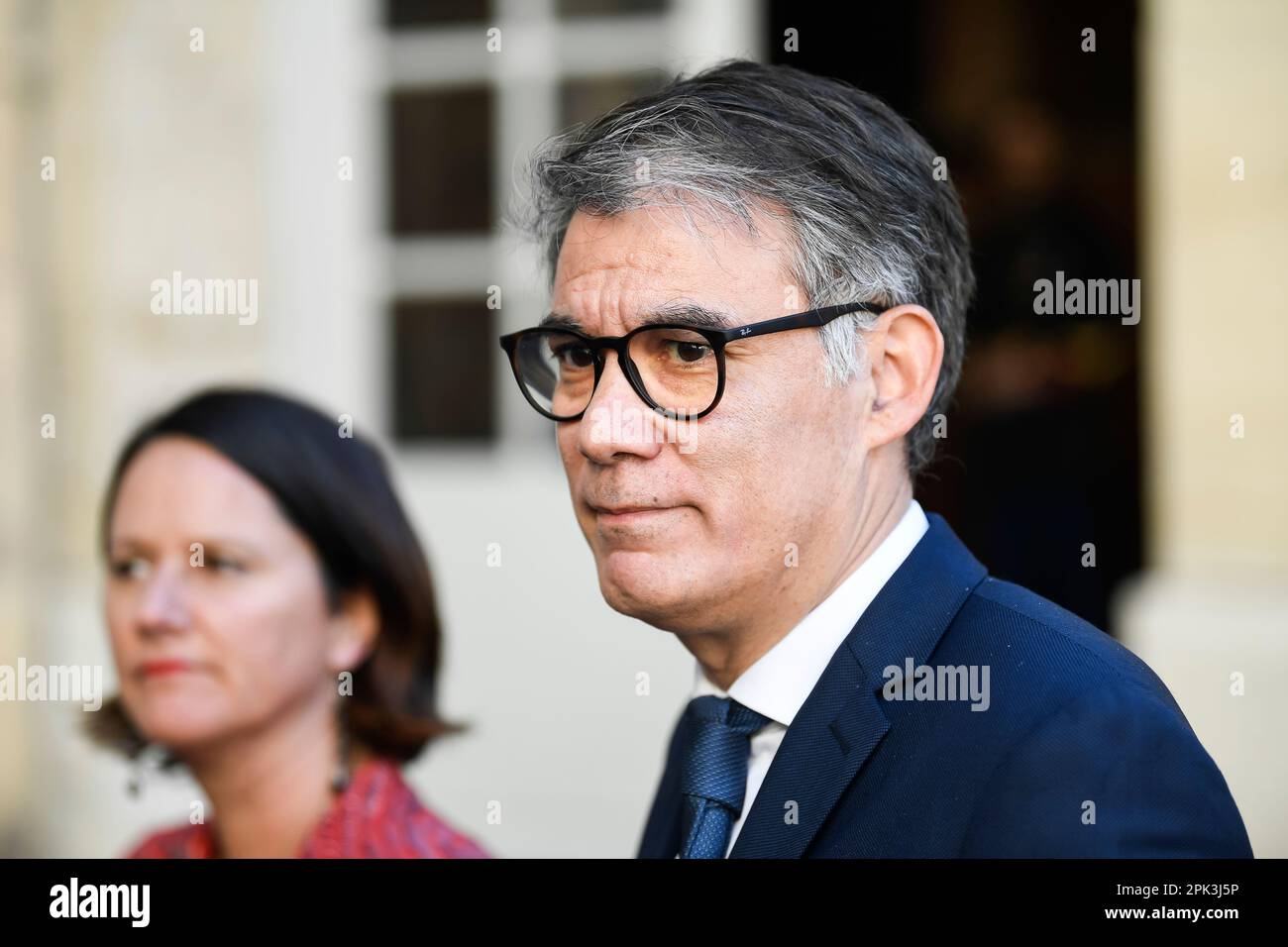 Paris, France. 04th avril 2023. Olivier FAURE, premier secrétaire du Parti socialiste (PS), et Johanna ROLLAND lors d'une rencontre avec le Premier ministre français à l'Hôtel Matignon, sur 4 avril 2023 à Paris, France. Crédit : Victor Joly/Alamy Live News Banque D'Images