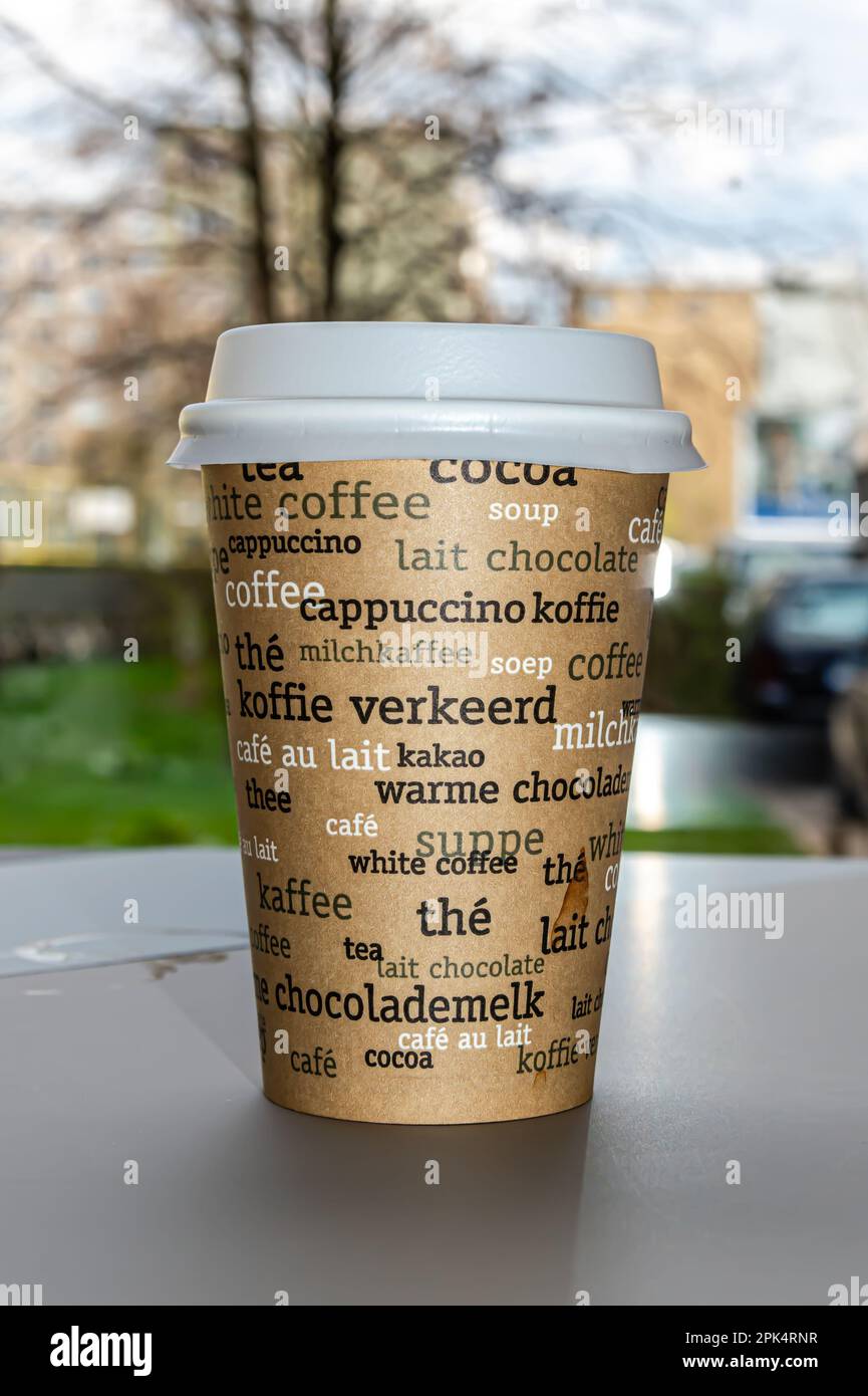 Tasse à café en papier à emporter Banque D'Images
