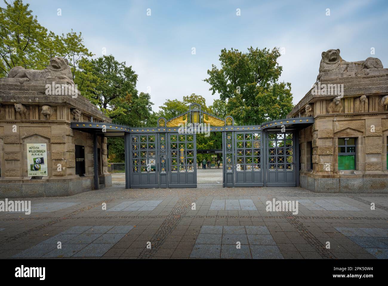 Lion Gate au zoo de Berlin - Berlin, Allemagne Banque D'Images