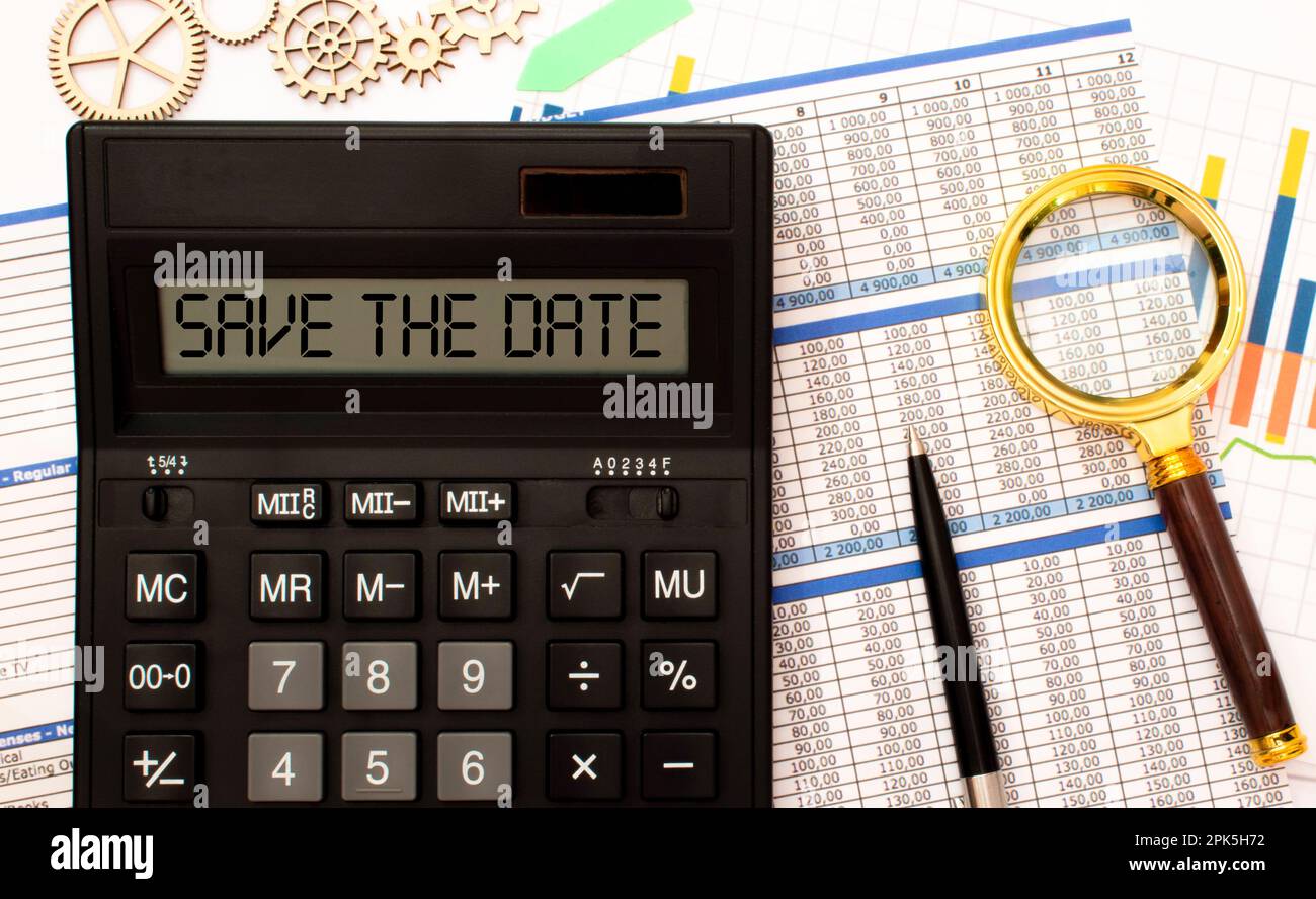 Texte Enregistrez l'inscription de la date sur un bloc-notes d'un bureau, un concept d'entreprise. Banque D'Images