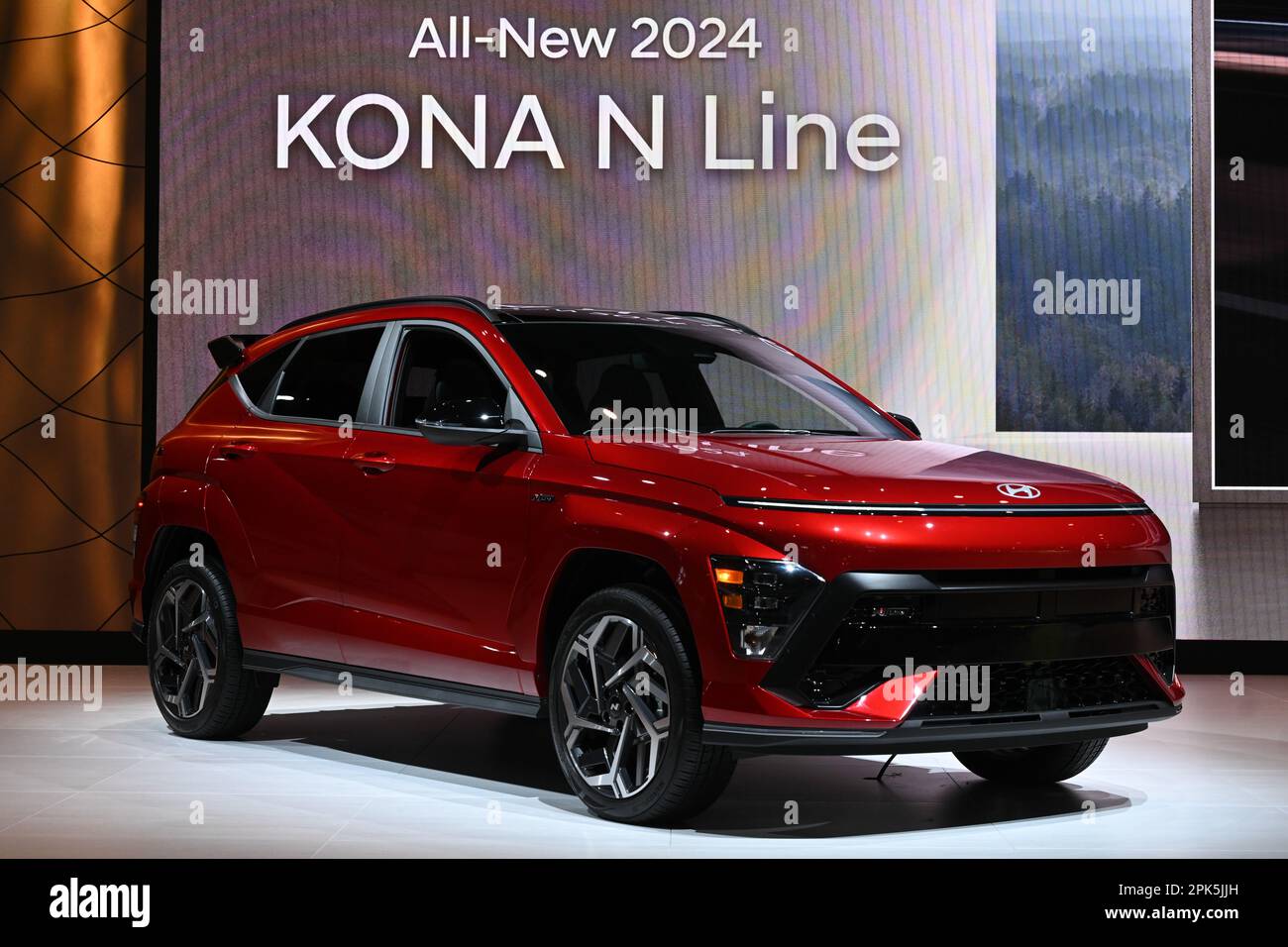 La Hyundai 2024 Kona N Line est exposée lors du salon international de