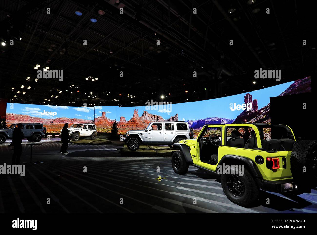 New York, États-Unis. 05th avril 2023. Les 2024 véhicules Jeep exposés au salon international de l'auto de New York au Centre des congrès Jacob K. Javits de New York, mercredi, à 5 avril 2023, à New York. Photo par Peter Foley/UPI crédit: UPI/Alay Live News Banque D'Images