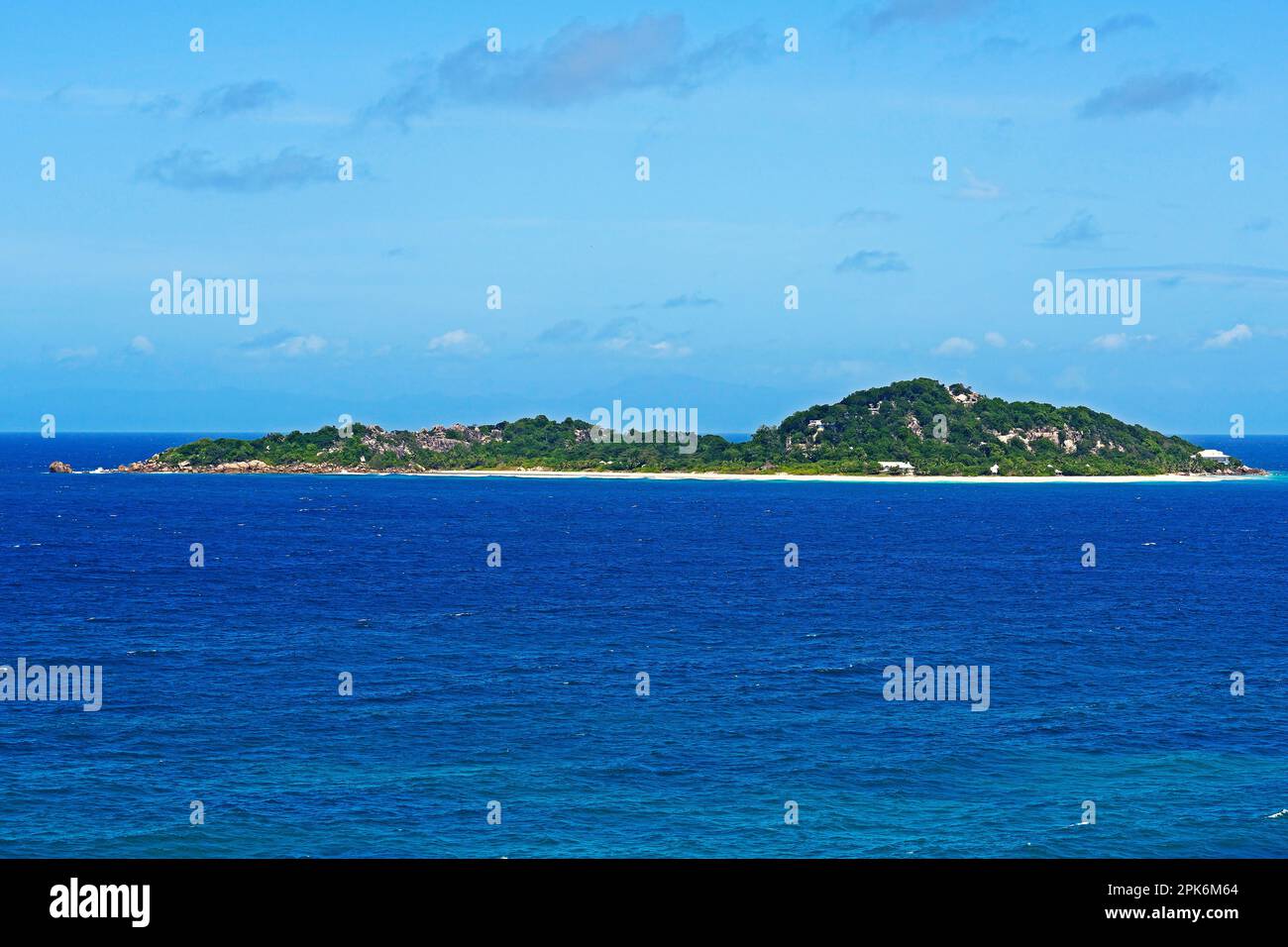 Île Cousin, île privée, vue de l'île Cousin, Seychelles Banque D'Images