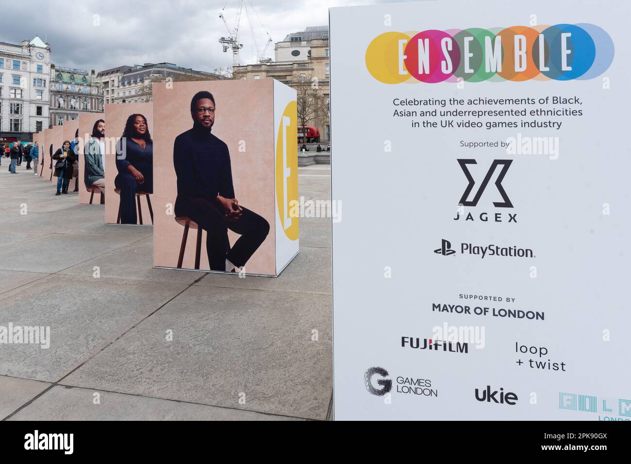Ensemble - exposition d'art publique mettant en vedette les talents de jeux vidéo britanniques d'ethnies noires, asiatiques et sous-représentées, dans le cadre du Festival des Jeux de Londres. Banque D'Images