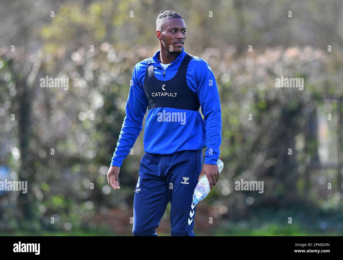 Timmy Abraham du club de football de l'Association Athlétique d'Oldham lors de l'entraînement Athlétique d'Oldham à Chapel Road, Oldham, le jeudi 6th avril 2023. (Photo : Eddie Garvey | ACTUALITÉS MI) Credit : ACTUALITÉS MI et sport /Actualités Alay Live Banque D'Images