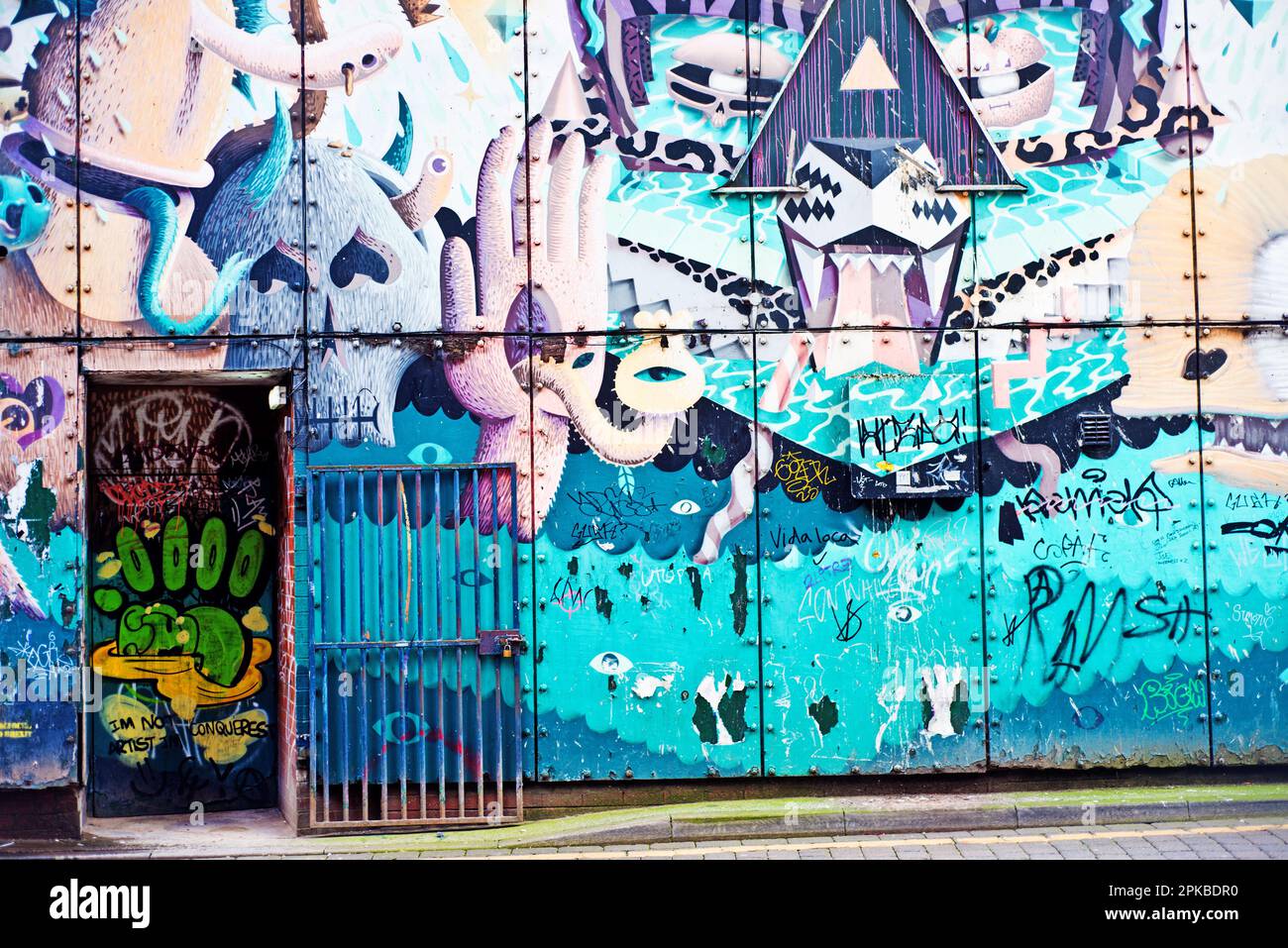 Grafitti Railway Arch sous Oxford Road Railway Station, Manchester, Lancashire, Angleterre Banque D'Images