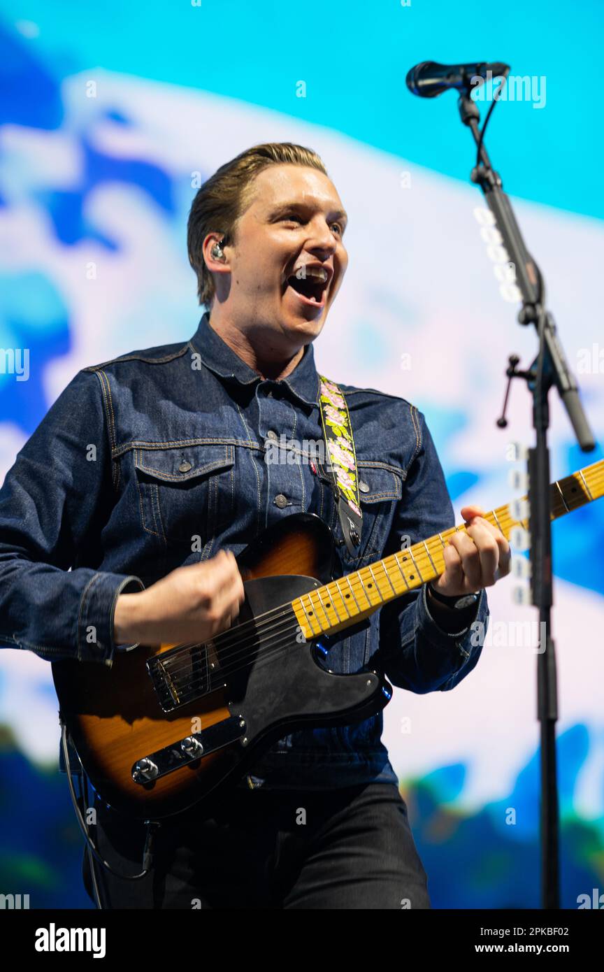 Londres, Royaume-Uni. 6th avril 2023. Le chanteur George Ezra se produit sur scène à l'arène O2 à Londres. Crédit : John Barry/Alay Live News Banque D'Images Londres, Royaume-Uni. 6th avril 2023. Le chanteur George Ezra se produit sur scène à l'arène O2 à Londres. Crédit : John Barry/Alay Live News Banque D'Images