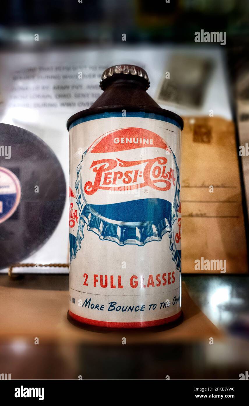 Une boîte Pepsi Cola originale au musée Pepsi de New Bern NC Banque D'Images