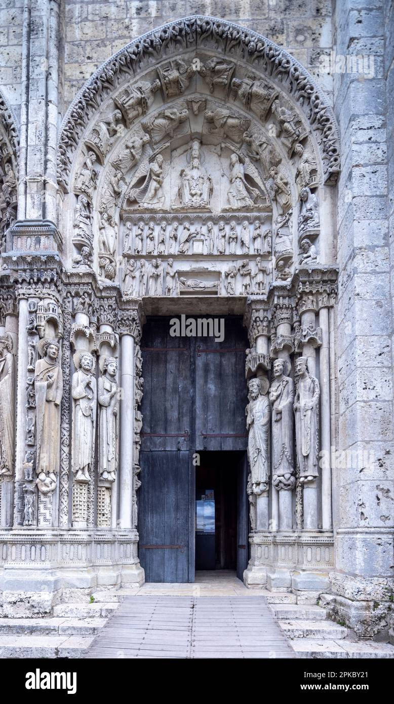 Entrée ouest, cathédrale de Chartres, France Banque D'Images