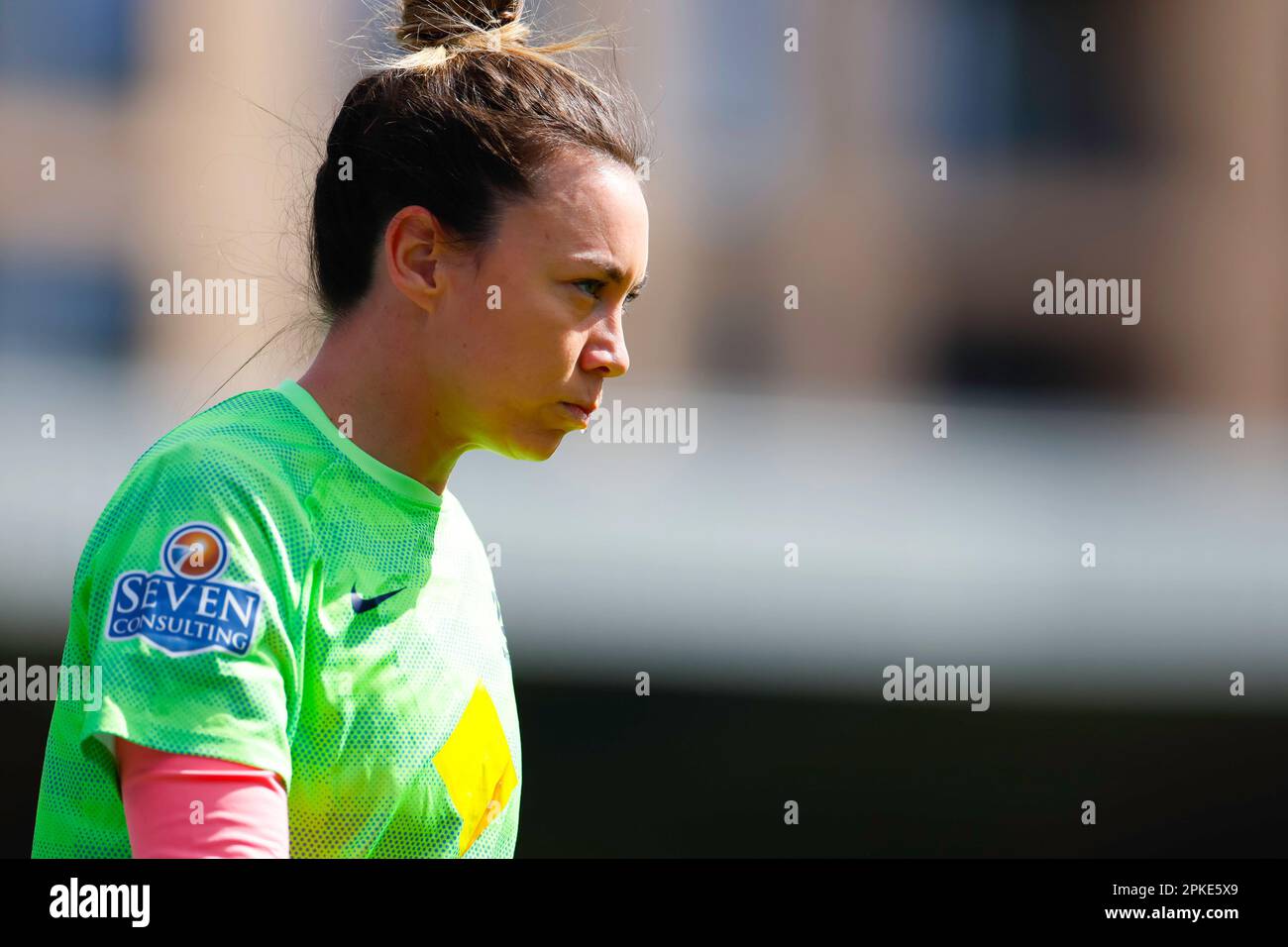 Londres, Royaume-Uni. 07th avril 2023. Londres, Angleterre, 7 avril 2023 : le gardien de but Mackenzie Arnold (18 Australie) se réchauffe avant le match international de football amical entre l'Australie et l'Écosse au stade Cherry Red Records de Londres, en Angleterre. (James Whitehead/SPP) crédit: SPP Sport Press photo. /Alamy Live News Banque D'Images