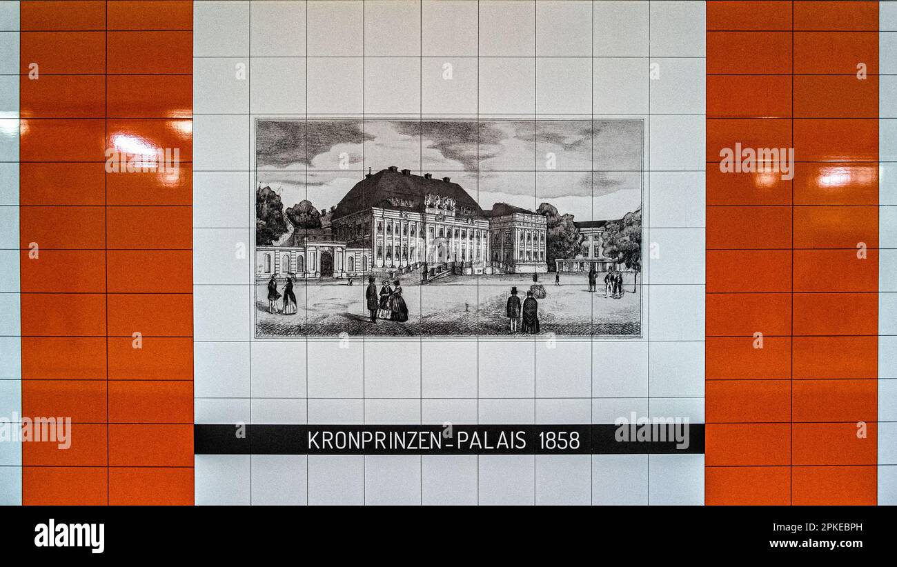 U Friedrich-Wilhelm-Platz U-Bahn station de métro sur la ligne U9 à Friedenau, Tempelhof-Schöneberg, Berlin Banque D'Images