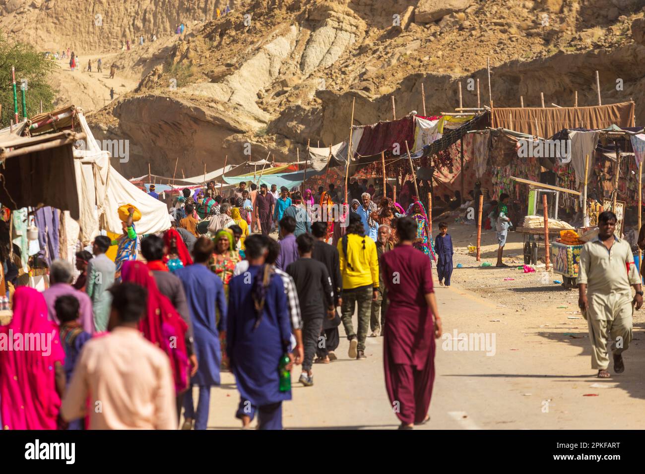 Hingol Pakistan Mars 2022, les pèlerins hindous yatris visitent nani mandir situé à Hinglaj et y exécutent certains pujas et rituels dans le cadre du Hin Banque D'Images