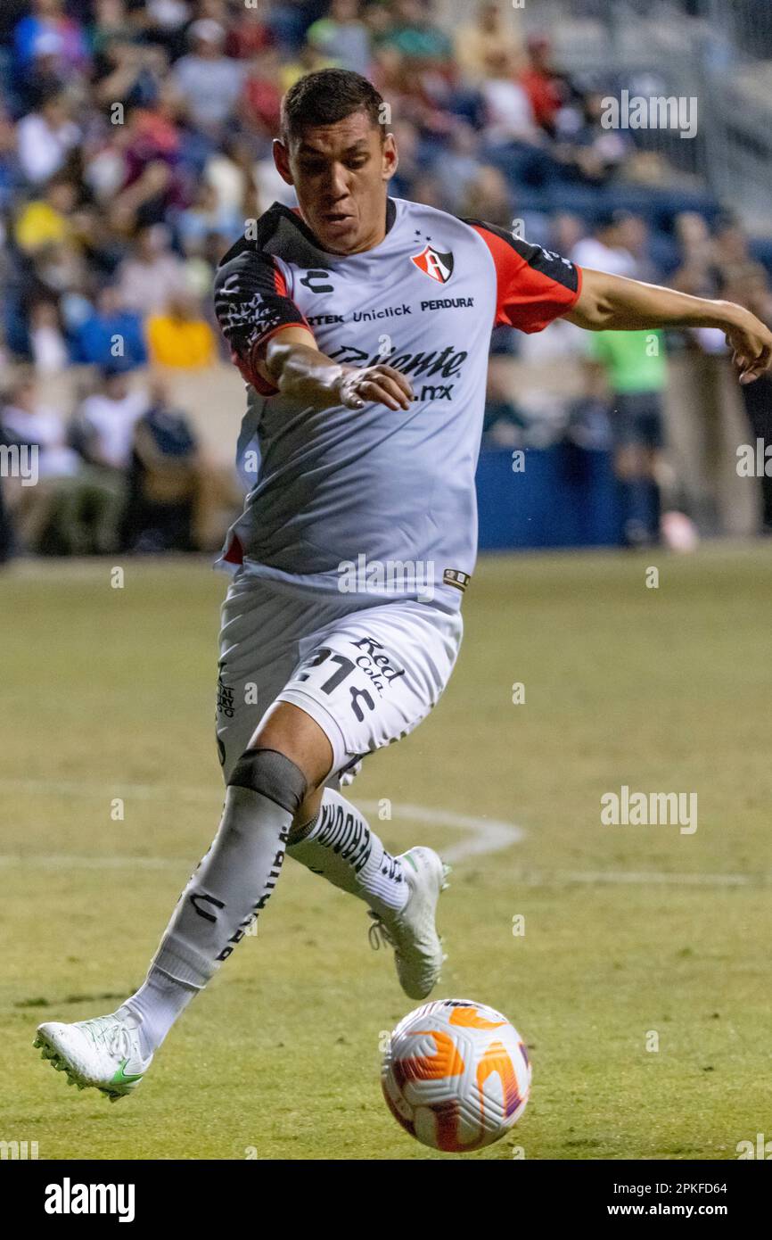 Atlas defender Jesús Angulo (27) in actyion during the second half of a ...