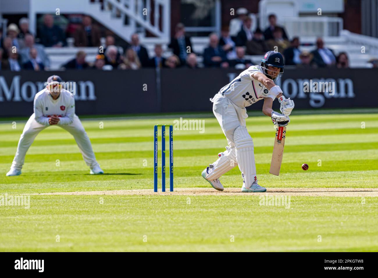 LONDRES, ROYAUME-UNI. 07 avril 2023. R. Higgins de Middlesex (à droite) pendant LV=Insurance County Championship Middlesex v Essex au Lord's Cricket Ground, vendredi, 07 avril 2023, à LONDRES, EN ANGLETERRE. Credit: Taka Wu/Alay Live News Banque D'Images