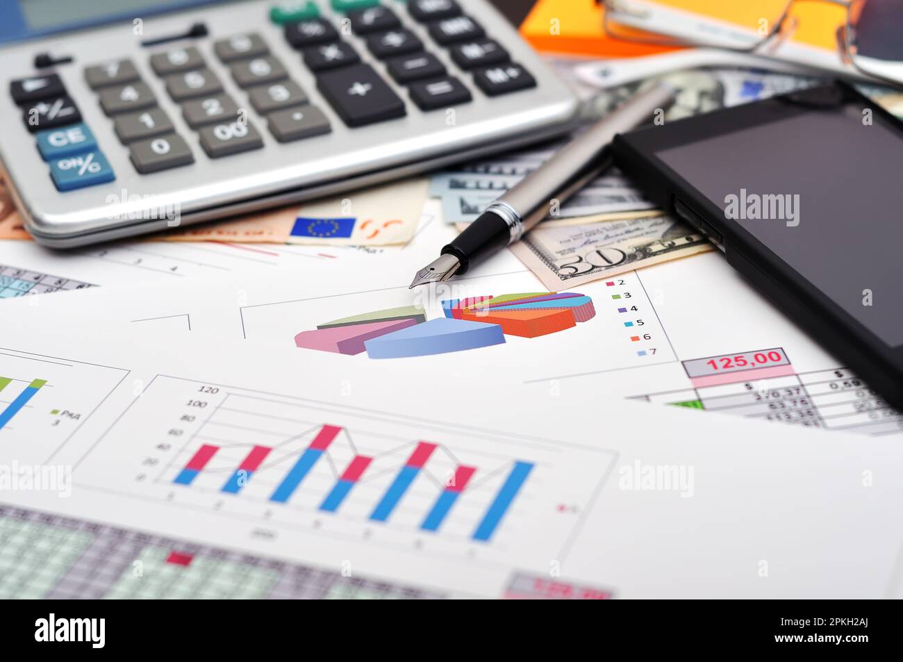 Comptabilité financière Analyse des graphiques du marché boursier Banque D'Images
