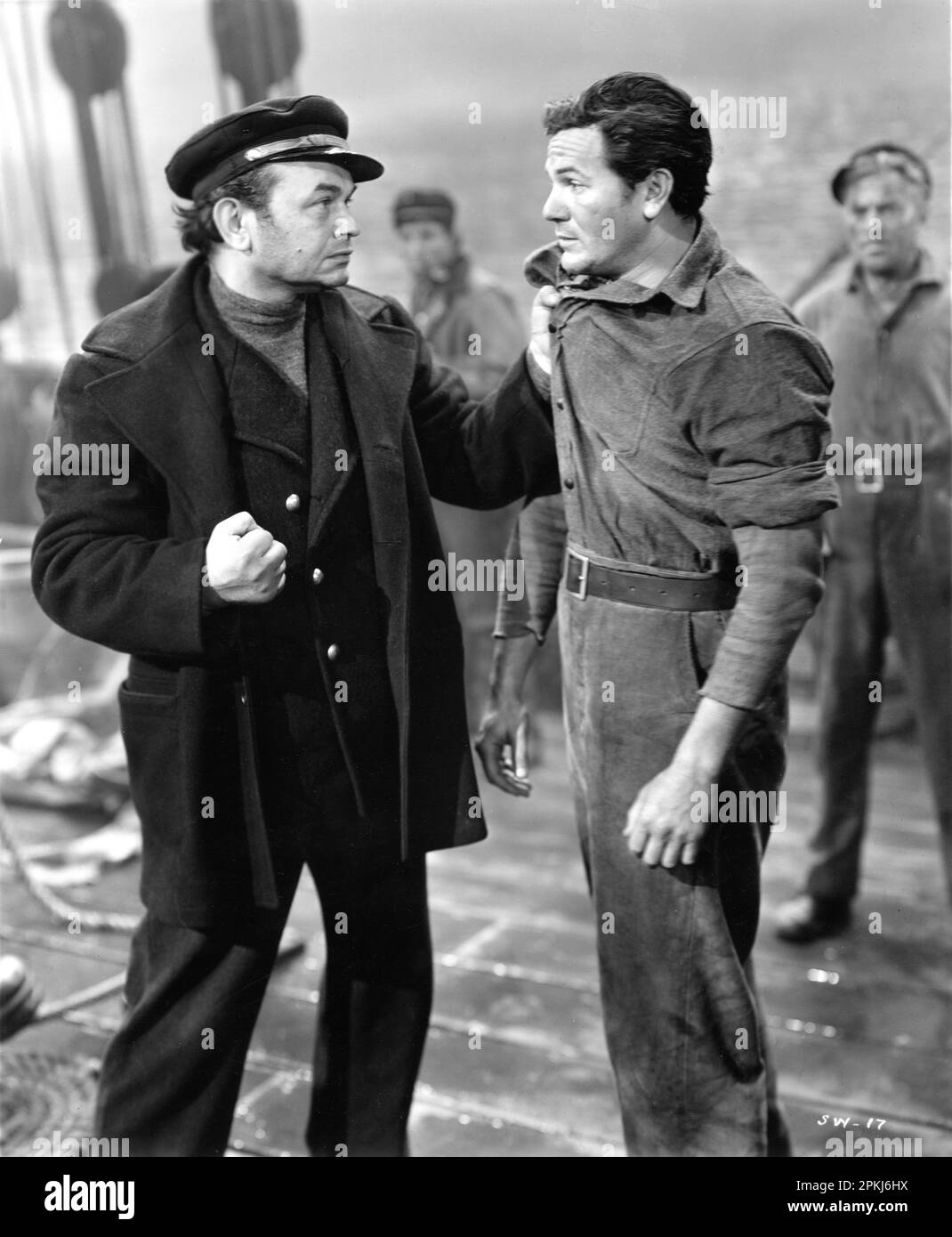 EDWARD G. ROBINSON et JOHN GARFIELD in THE SEA WOLF 1941 réalisateur MICHAEL CURTIZ roman Jack London scénario Robert Rossen musique Erich Wolfgang Korngold Warner Bros. Premier national Banque D'Images