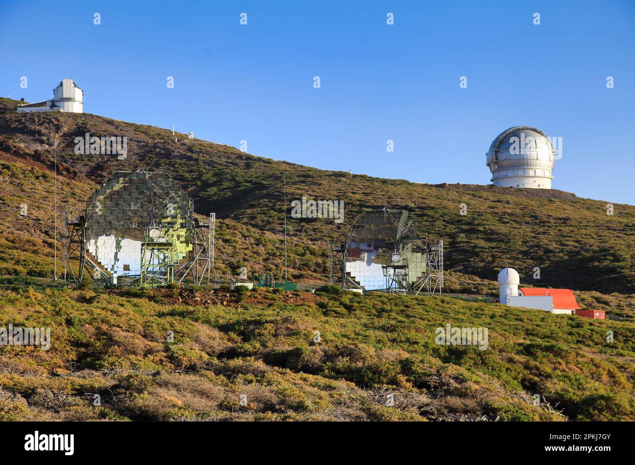 LA PALMA, ESPAGNE - AOÛT 2013 : groupe DE TÉLESCOPES MAGIQUES à l'Observatoire de la Roque de los Muchachos, ORM, observatoire astronomique situé à Garafia Banque D'Images