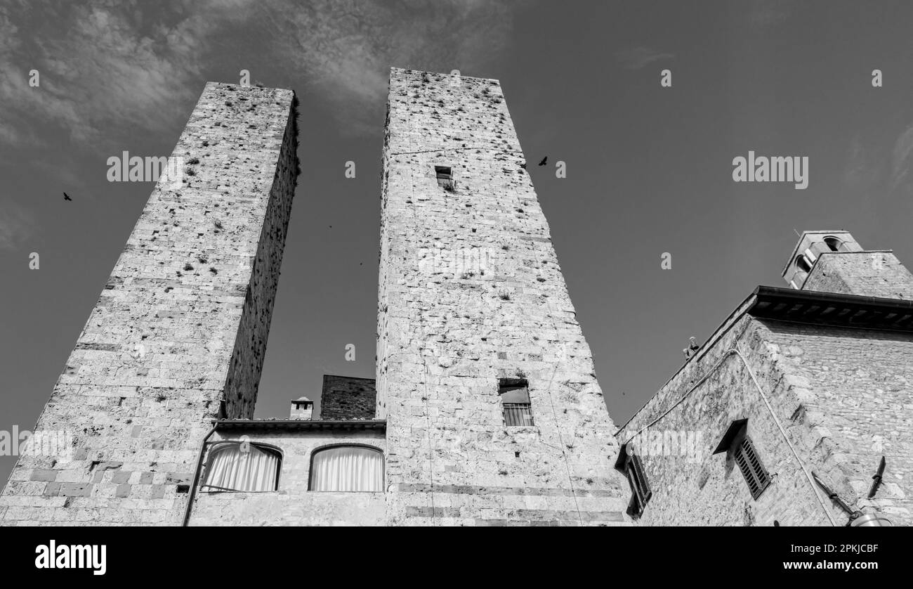 Le centre historique de San Gimignano est connu pour ses tours médiévales et ses œuvres d'art - province de Sienne - région Toscane dans le centre de l'Italie - EUR Banque D'Images