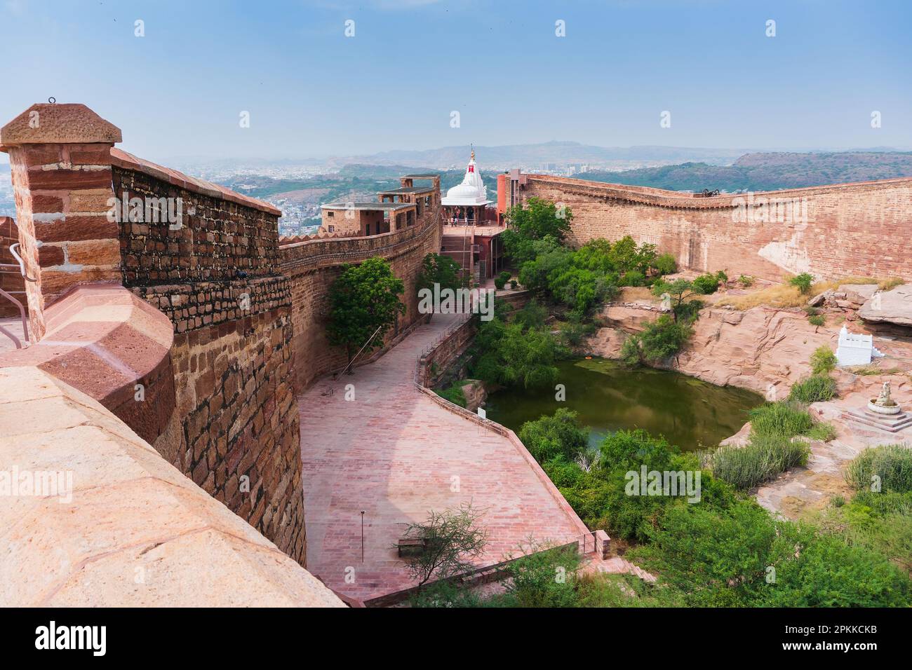 Jodhpur, Rajasthan, Inde - 17.10.2019 : temple de Chamunda Mataji au fort de Mehrangarh, Chamunda Mataji était Rao Jodha, fondateur de Jodhpur, Isht Devi. Banque D'Images