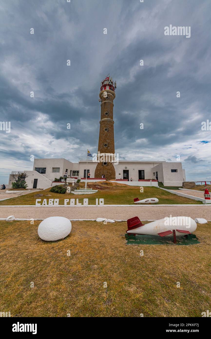 Phare à Cabo Polonio, département de Rocha, Uruguay, Amérique du Sud Banque D'Images