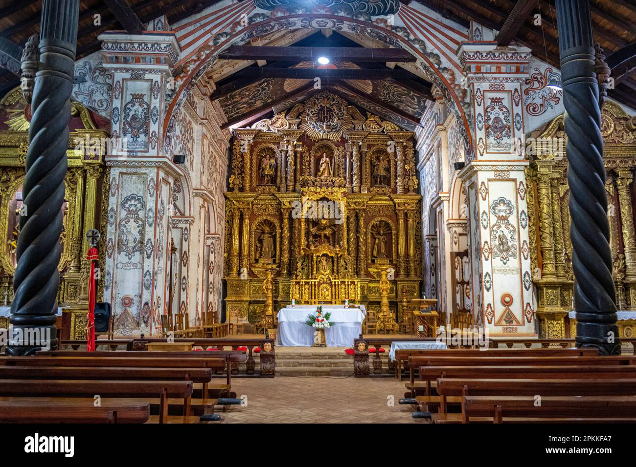 Intérieur de la mission San Miguel de Velasco, missions jésuites de Chiquitos, site du patrimoine mondial de l'UNESCO, département de Santa Cruz, Bolivie, Amérique du Sud Banque D'Images