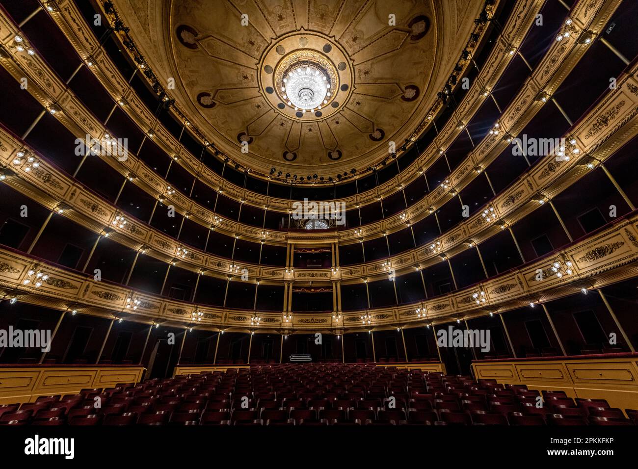 Intérieur du théâtre Solis, Montevideo, Uruguay, Amérique du Sud Banque D'Images