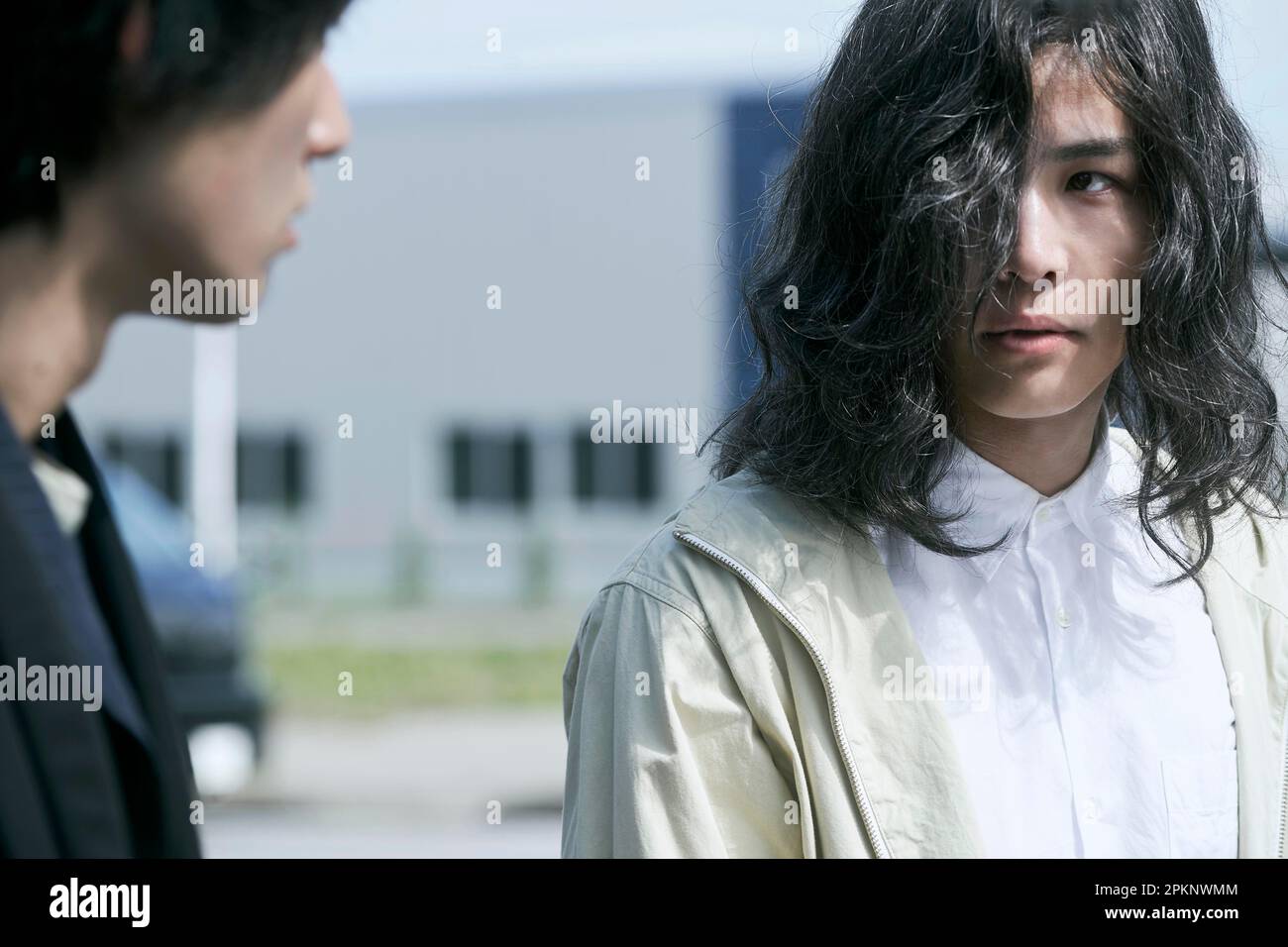 TAKANORI IWATA en LEÇON DANS LE MEURTRE (2022) -titre original: SHIKEI