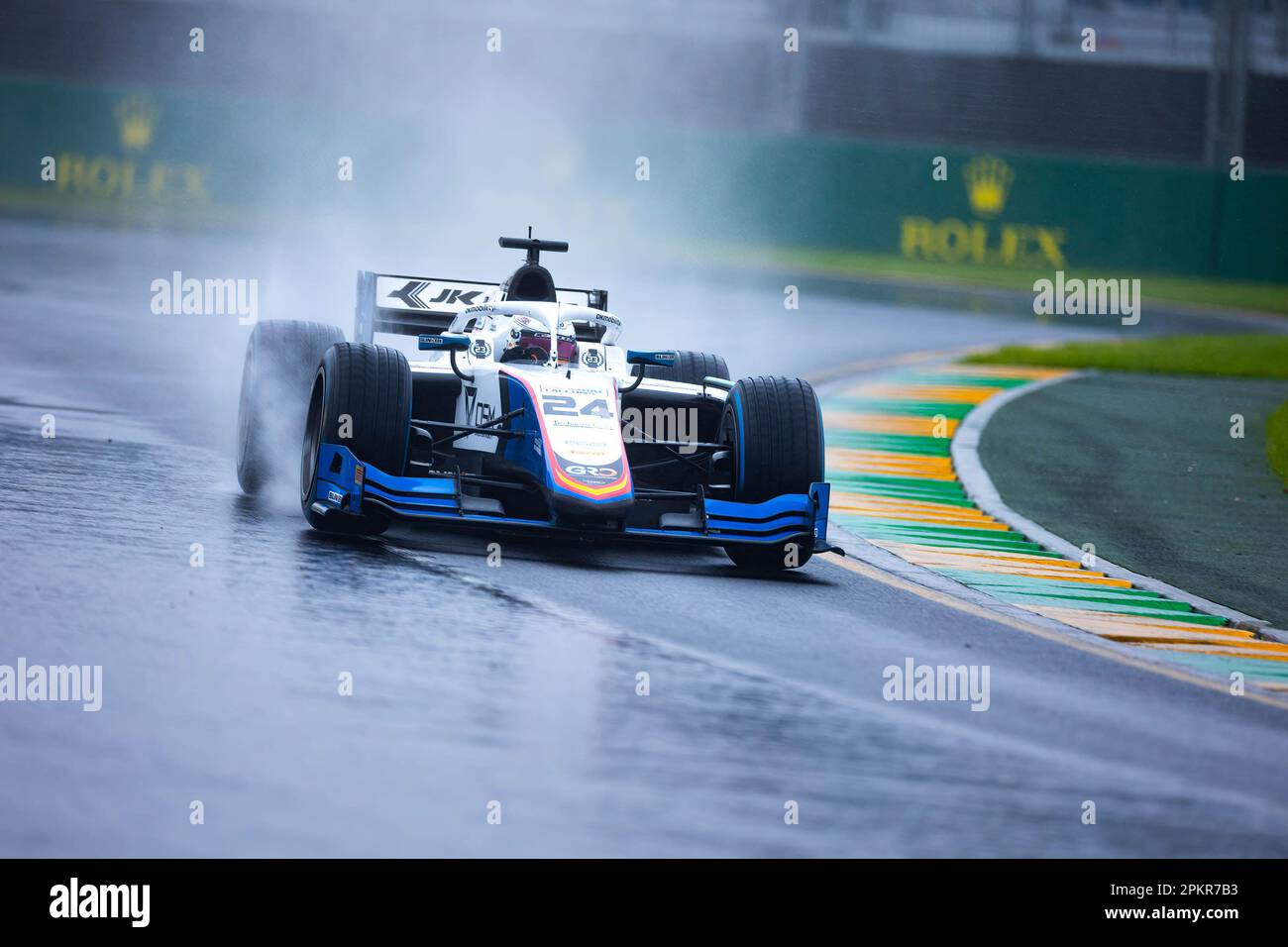 Kush Maini, de l'Inde, pilotant le Campos Racing (24) pendant les qualifications F2 au Grand Prix de Formule 1 d'Australie. Banque D'Images