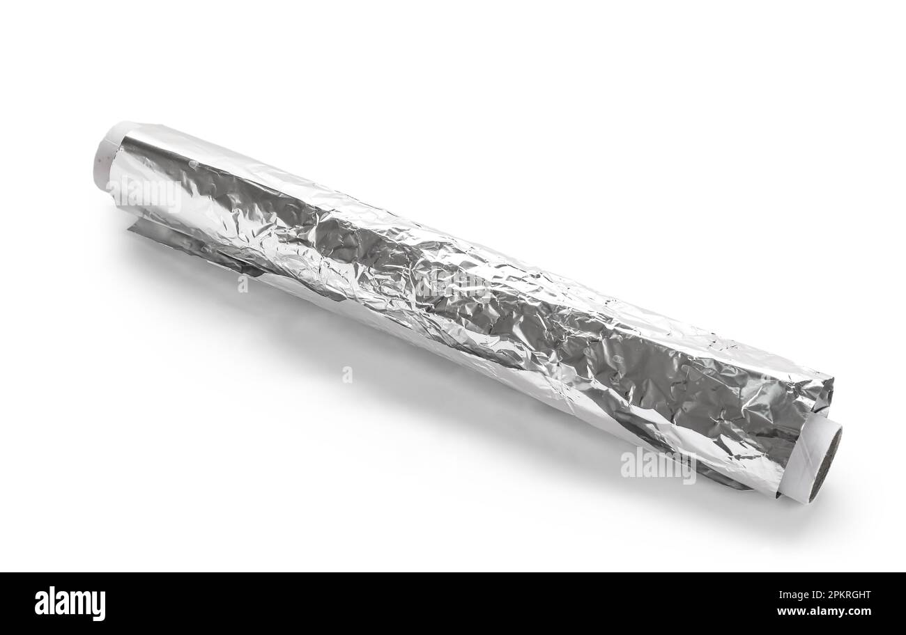 Rouleau de papier d'aluminium sur fond blanc Banque D'Images