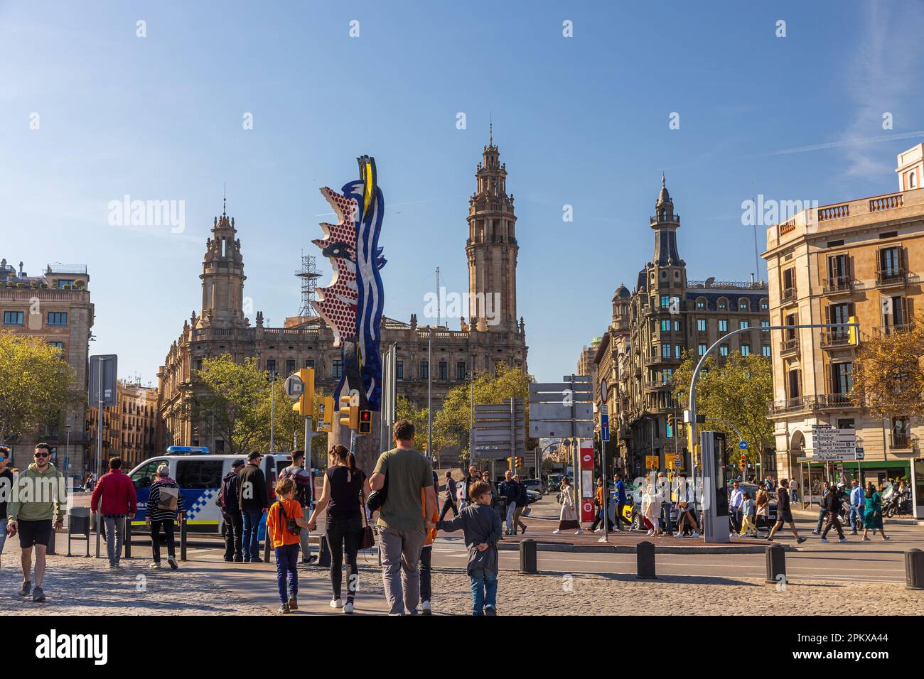 Barcelone, Espagne - 13 mars 2023: El Cap de Barcelone est une sculpture surréaliste de l'artiste pop américain Roy Lichtenstein pour les Jeux Olympiques d'été 1992 Banque D'Images