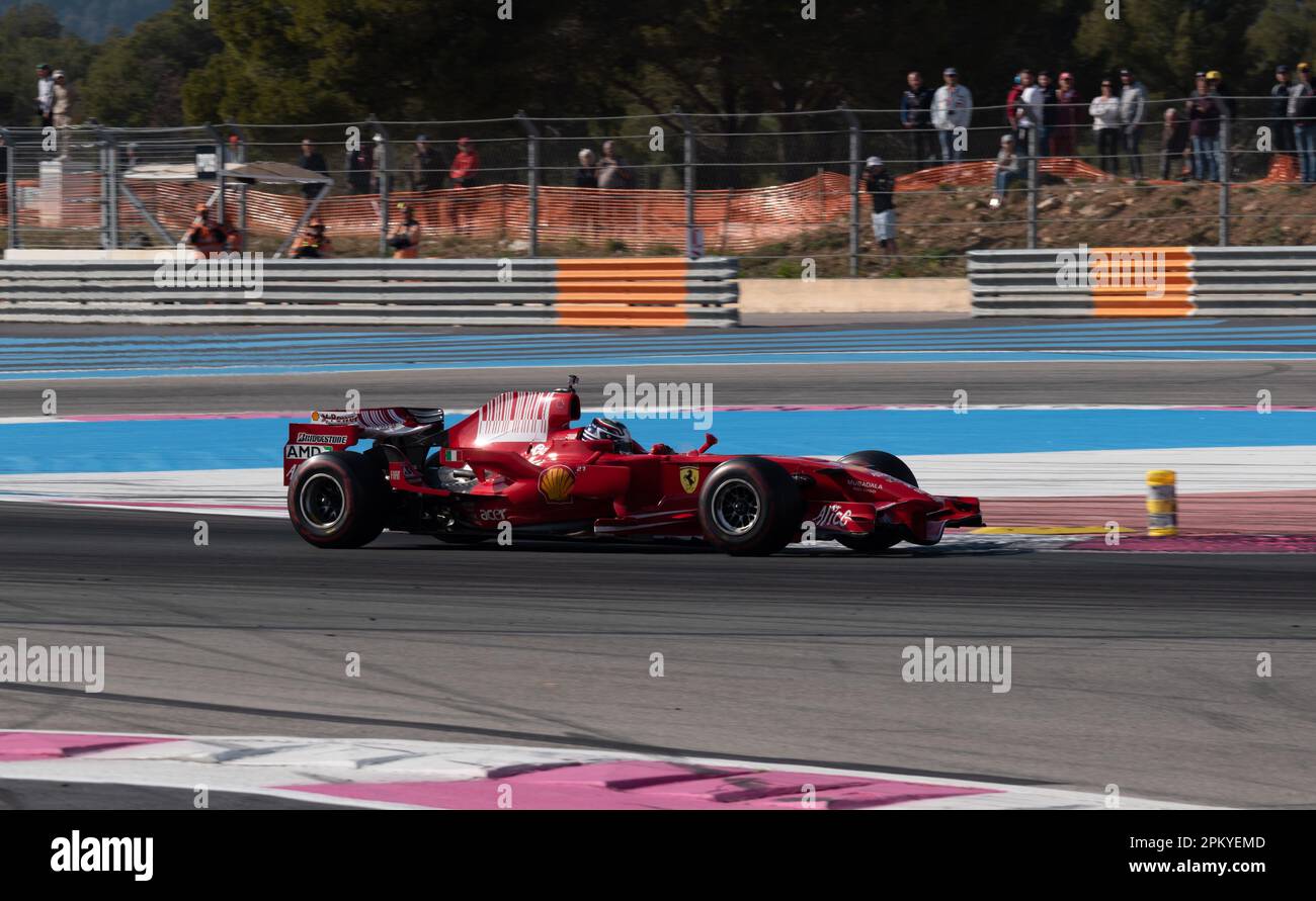 Ferrari F2008 ex-Kimi Raikkonen au Grand Prix historique français 2023 sur la piste Paul Ricard Banque D'Images