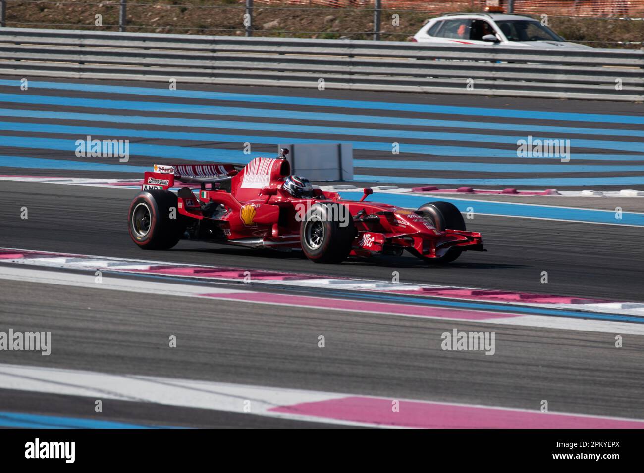 Ferrari F2008 ex-Kimi Raikkonen au Grand Prix historique français 2023 sur la piste Paul Ricard Banque D'Images