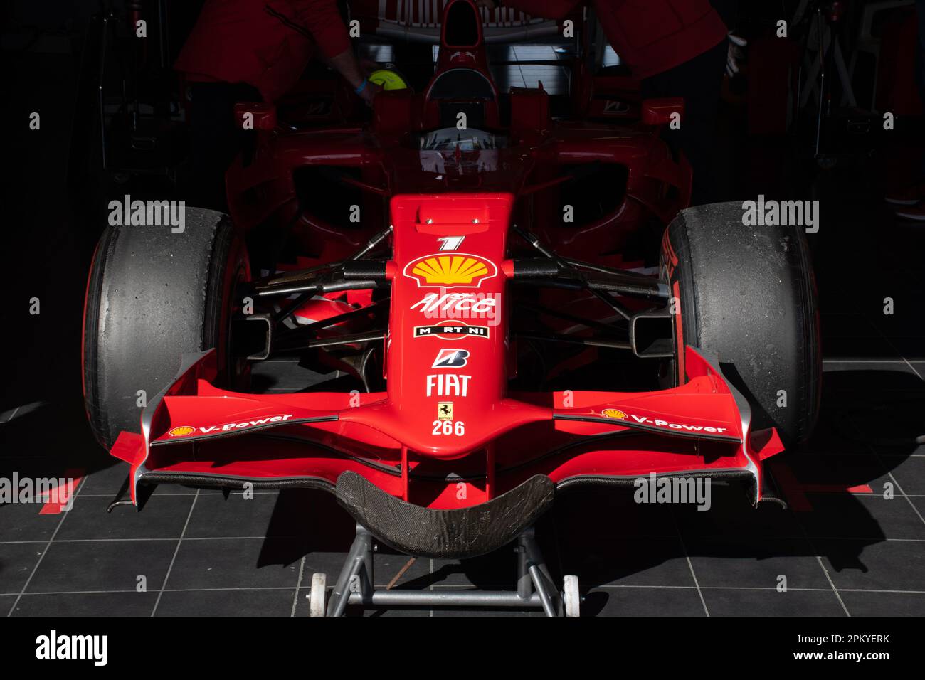 Ferrari F2008 ex-Kimi Raikkonen au Grand Prix historique français 2023 sur la piste Paul Ricard Banque D'Images