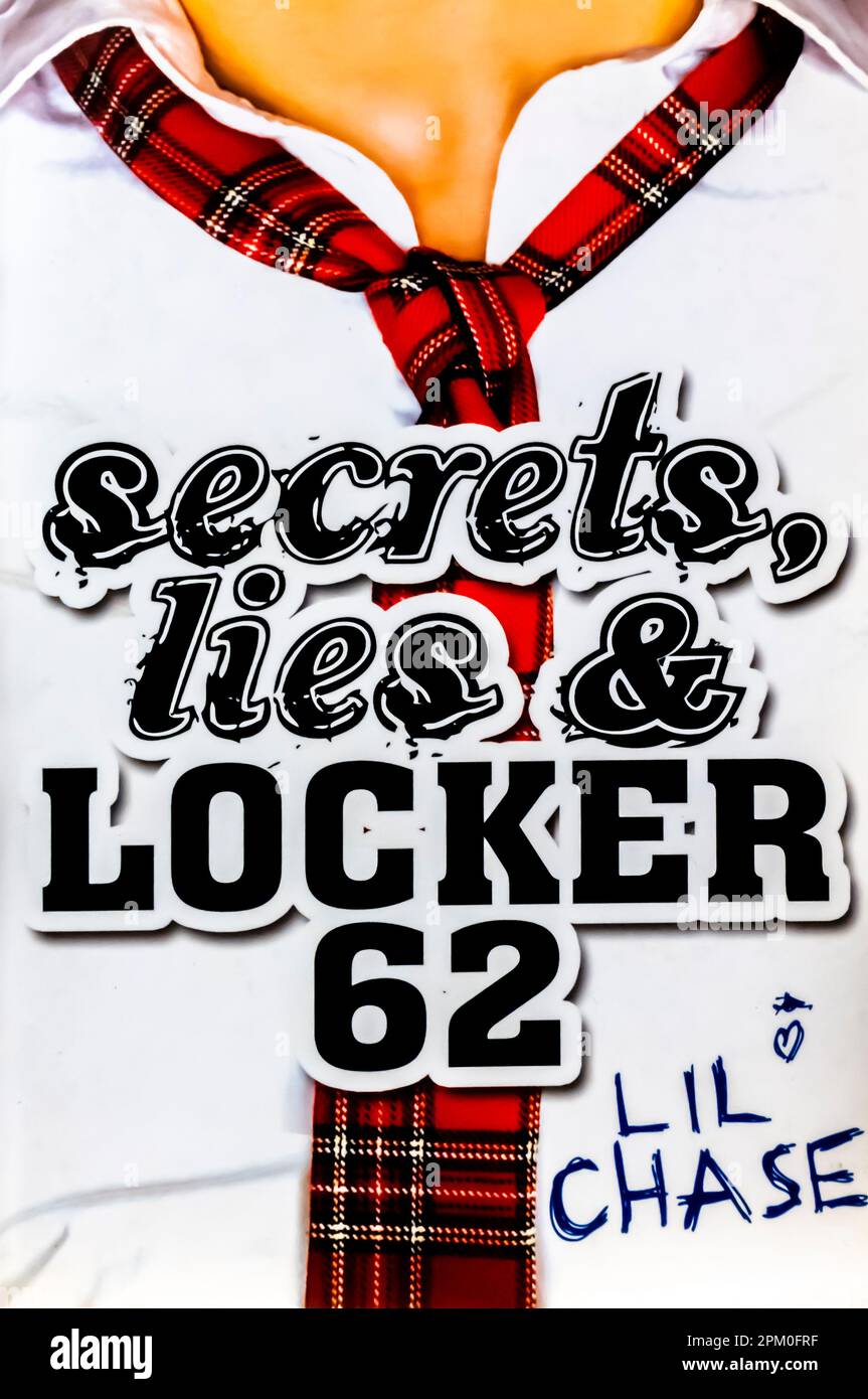 Secrets, mensonges et casier 62 par Lil Chase 2012 Banque D'Images