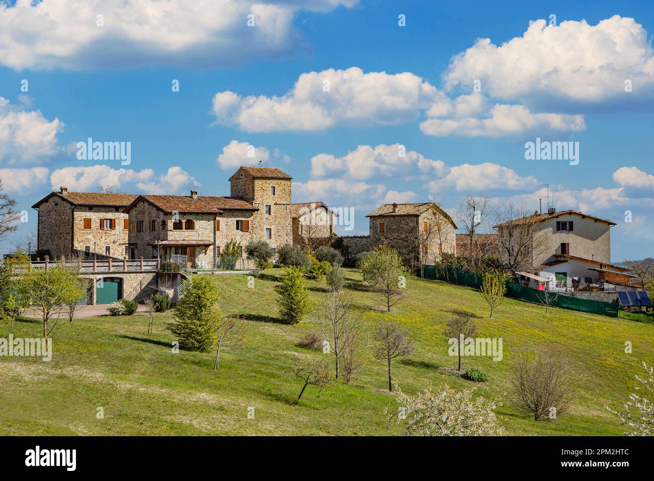 Village rural dans les Apennines Emiliennes toscanes Italie Banque D'Images