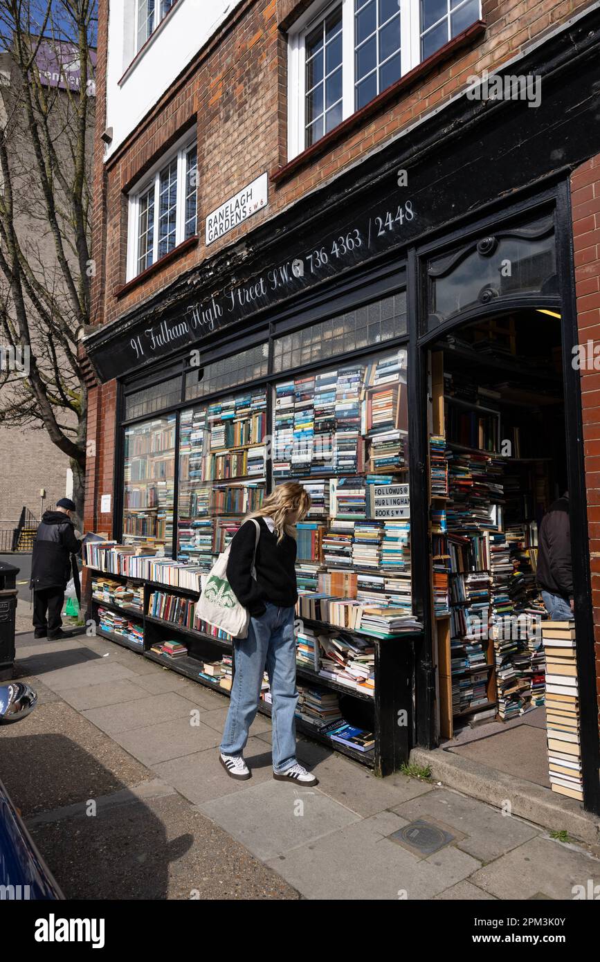 Librairie indépendante traditionnelle, située sur Ranelagh Gardens, Putney Bridge, sud-ouest de Londres, Angleterre, Royaume-Uni Banque D'Images