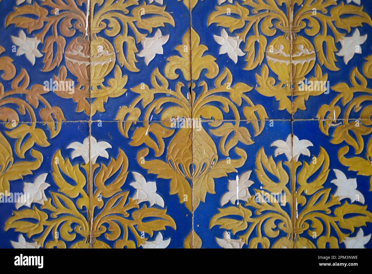 Détail des carreaux vitrés sur les murs de la Plaza de Espana Séville Andalousie Espagne Banque D'Images