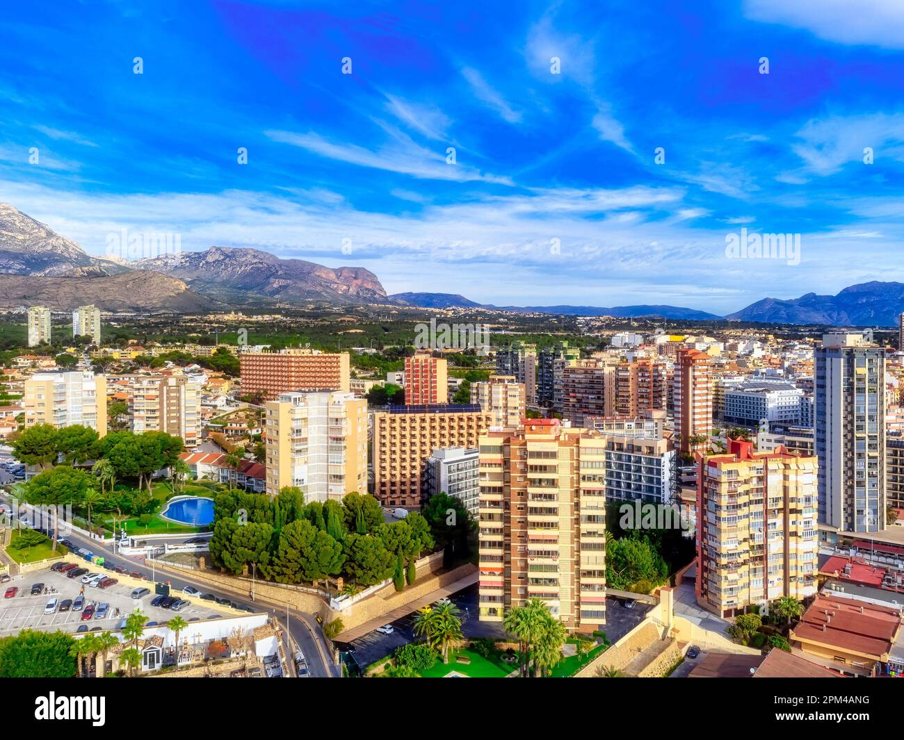 Vue aérienne, drone point de vue du paysage urbain de Benidorm, Espagne Banque D'Images