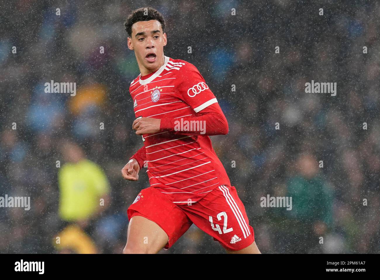 Manchester, Royaume-Uni. 11th avril 2023. Jamal Musiala du Bayern Munich lors du match de l'UEFA Champions League au Etihad Stadium de Manchester. Le crédit photo devrait se lire: Andrew Yates/Sportimage crédit: Sportimage/Alay Live News Banque D'Images