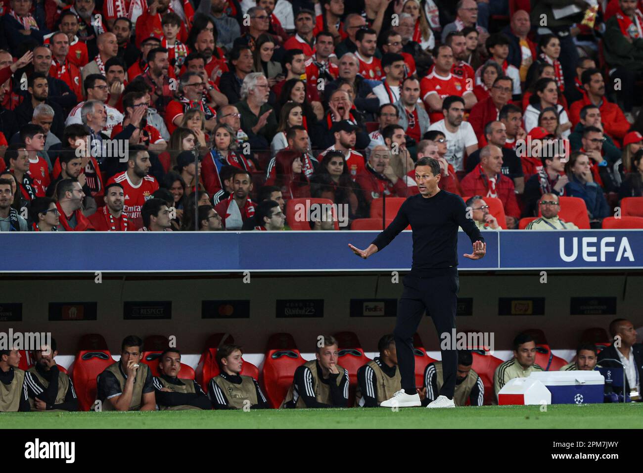 Roger Schmidt de SL Benfica en action lors du quart de finale de la Ligue des champions de l'UEFA entre SL Benfica et FC Internazionale Milano à Estadio do Sport Lisboa e Benfica.(score final: SL Benfica 0 - 2 FC Internazionale Milano) (photo de David Martins / SOPA Images/Sipa USA) Banque D'Images