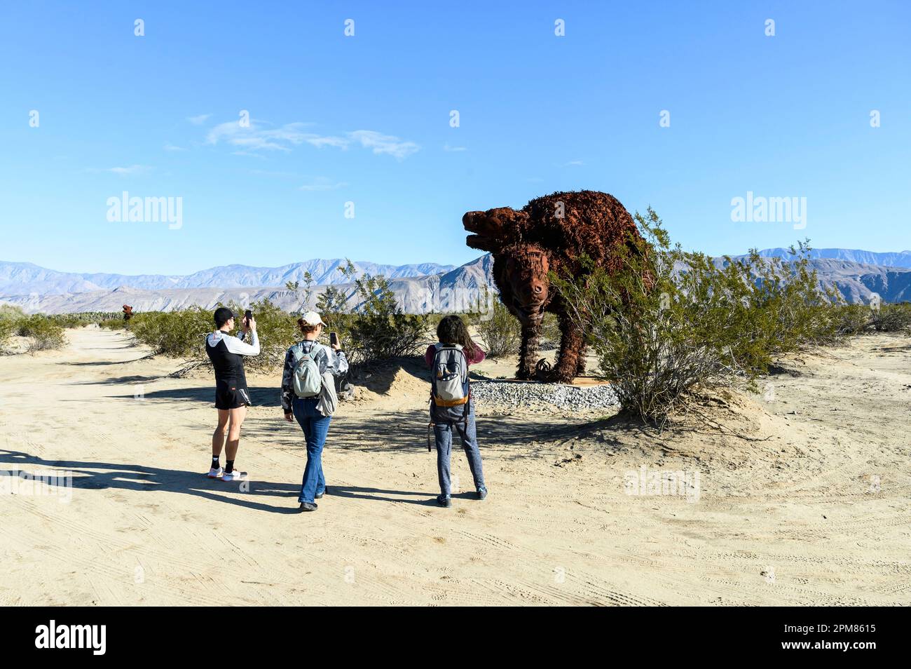 États-Unis, Californie, région de Greater Palm Springs, Coachella Valley, désert d'Anza Borrego, Sky Art Sculptures de Ricardo Breceda Banque D'Images