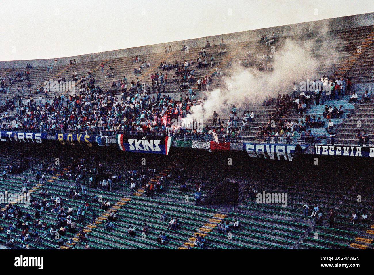 Italie saison ultras série A 1986-87 - dans la photo - inter-porto mundialito clubs Banque D'Images