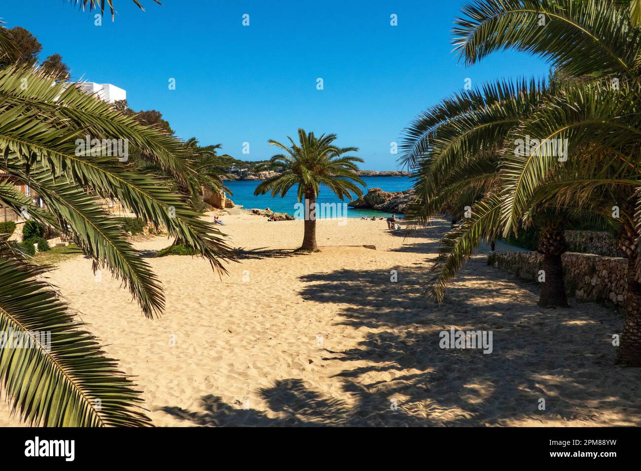Cala d’Or, Majorque, Iles Baléares, Espagne. 29 mars 2023, vue sur la plage Cala des Pou , Majorque Banque D'Images