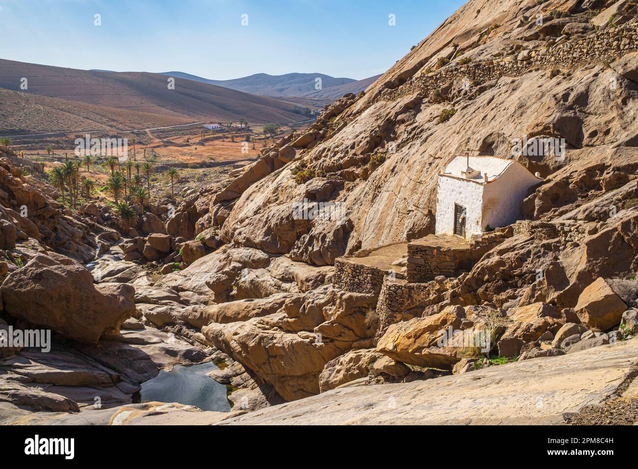 Espagne, Îles Canaries, Fuerteventura, Parc rural de Betancuria, chapelle Malpaso dans le Barranco de las Peñitas Banque D'Images