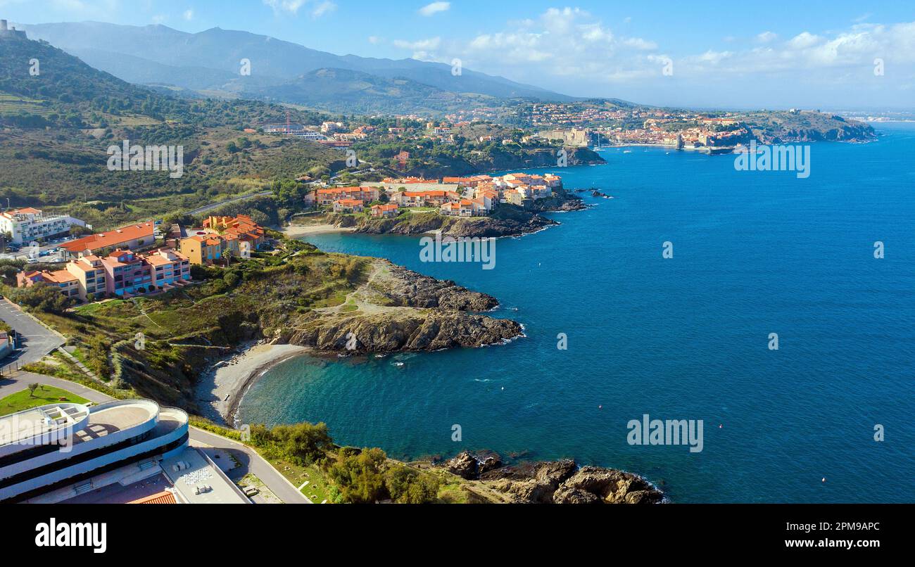 Paysage côtier à Port Vendres, derrière le village de Collioure, Pyrénées-Orientales, Languedoc-Roussillon, France du Sud, Europe Banque D'Images