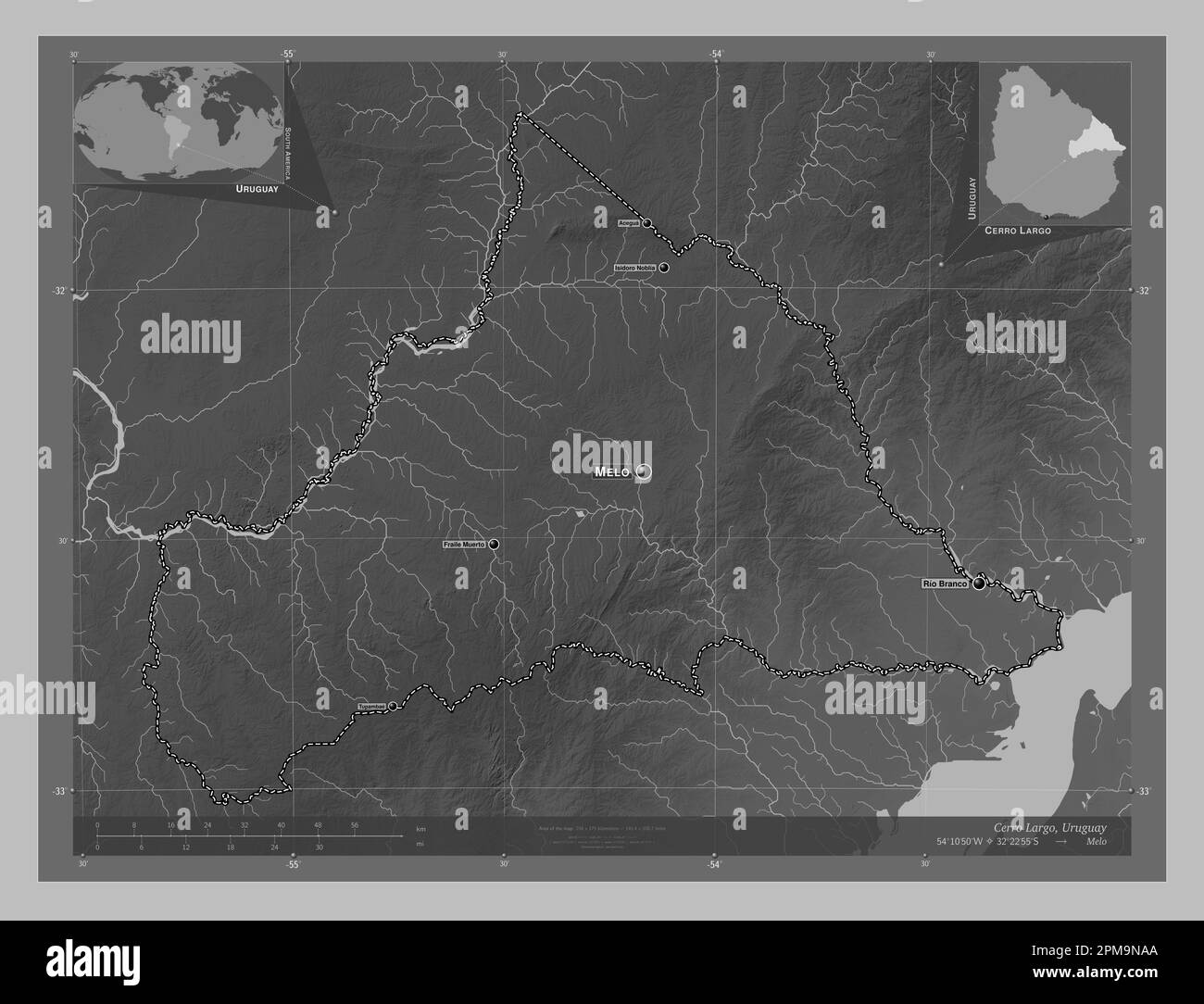 Cerro Largo, département de l'Uruguay. Carte d'altitude en niveaux de gris avec lacs et rivières. Lieux et noms des principales villes de la région. Coin auxiliaire Banque D'Images